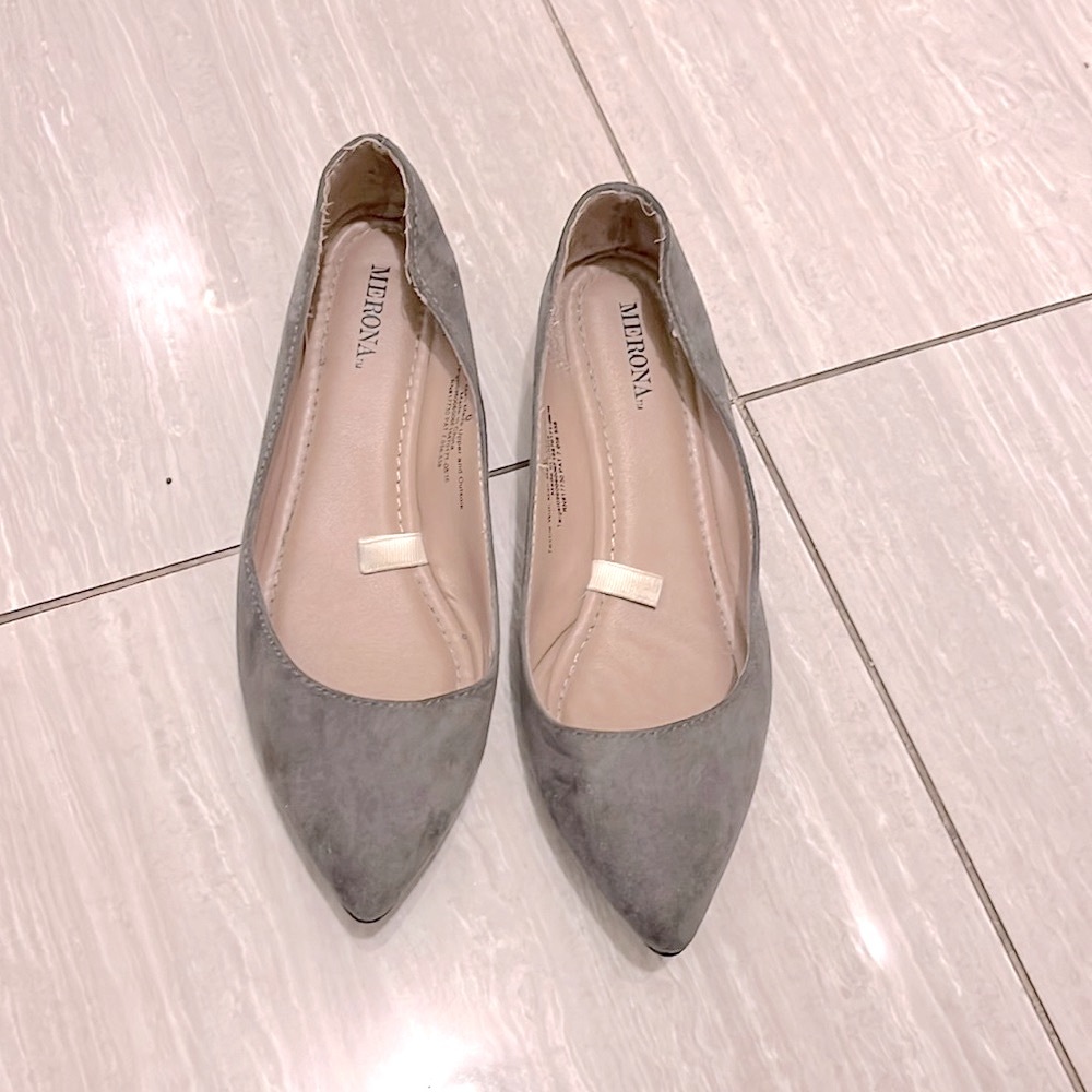 Merona pointy toe flat gray shoes versatile comfortable for work office everyday